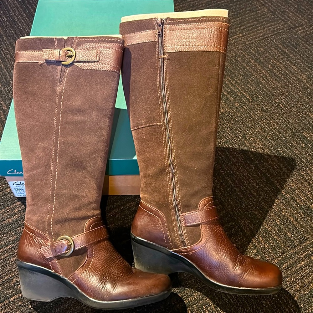 Clarks Rachael knee high boot in dark brown leather and suede, size 7.5
